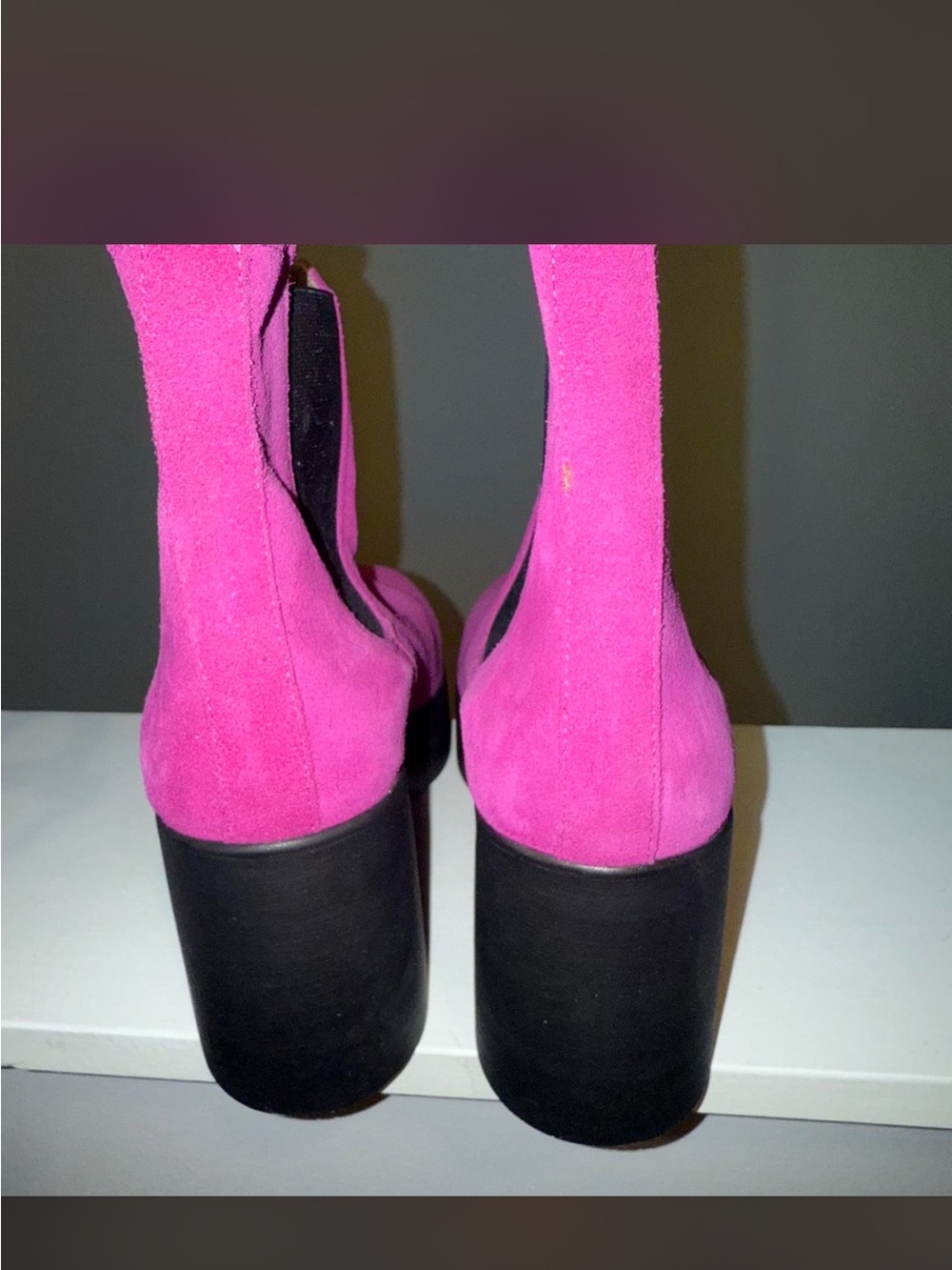 Intentionally Blank Women's Suede Chelsea Platform Boot in Fuchsia size 9 - Picture 3 of 4